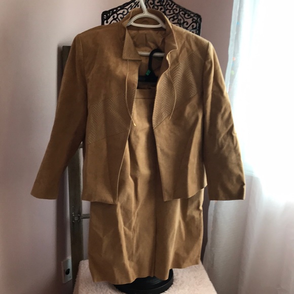 miss Style…of course faux suede jacket and skirt size 6/8 - Picture 1 of 12